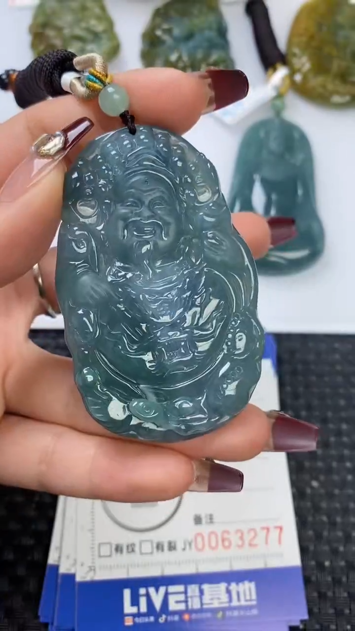 【闪购商品】翡翠颈饰未镶嵌1111111111111111