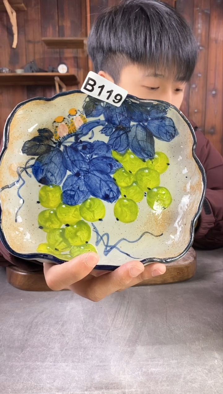 【闪购商品】碗119，手工手绘，新年快乐！