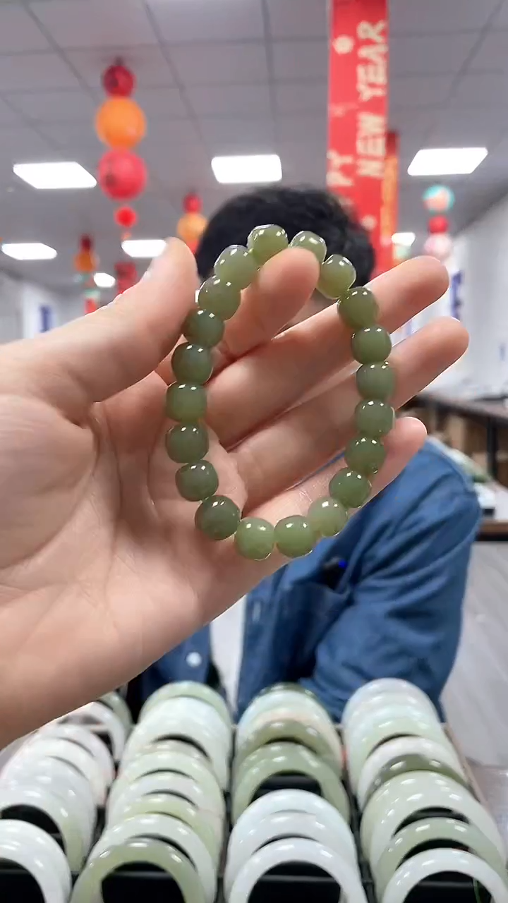 未镶嵌和田玉手链沙枣青老型珠卡9-10手串一条