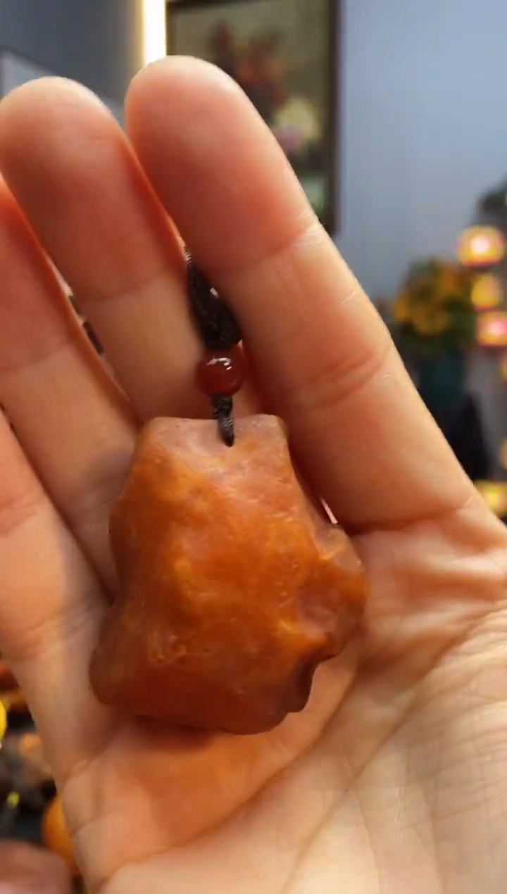 琥珀颈饰未镶嵌挂件