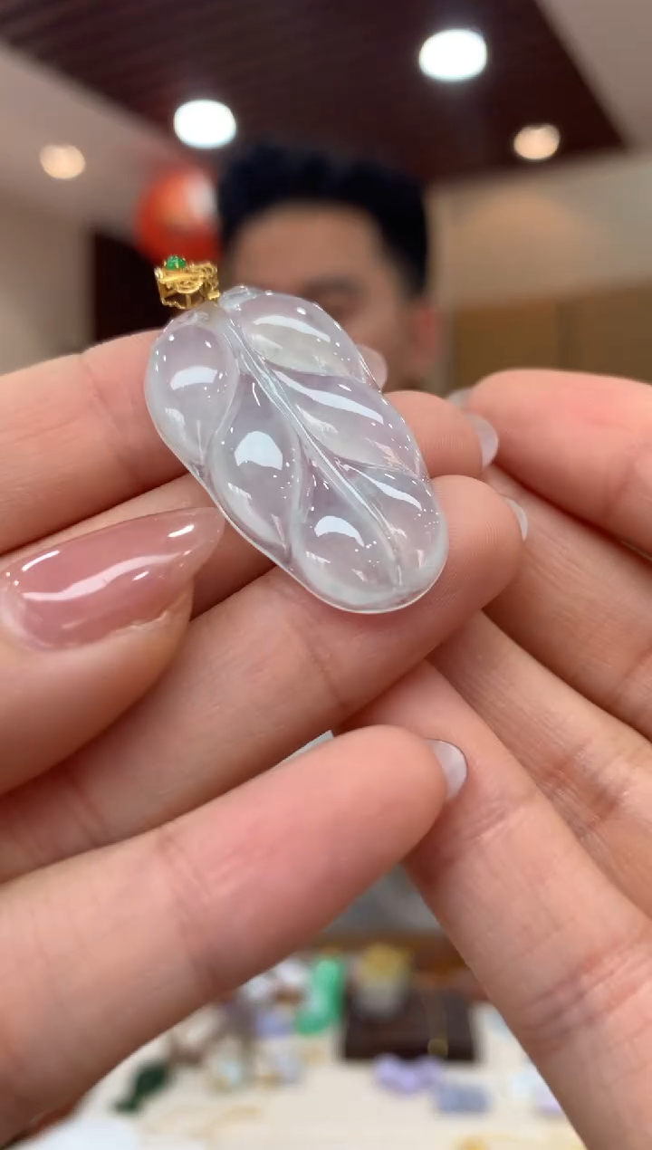 吊坠(不含链)18K金镶嵌翡翠叶子