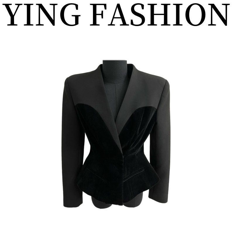 【YING FASHION】莹老板-设计款百搭丝绒西装外套 8020656
