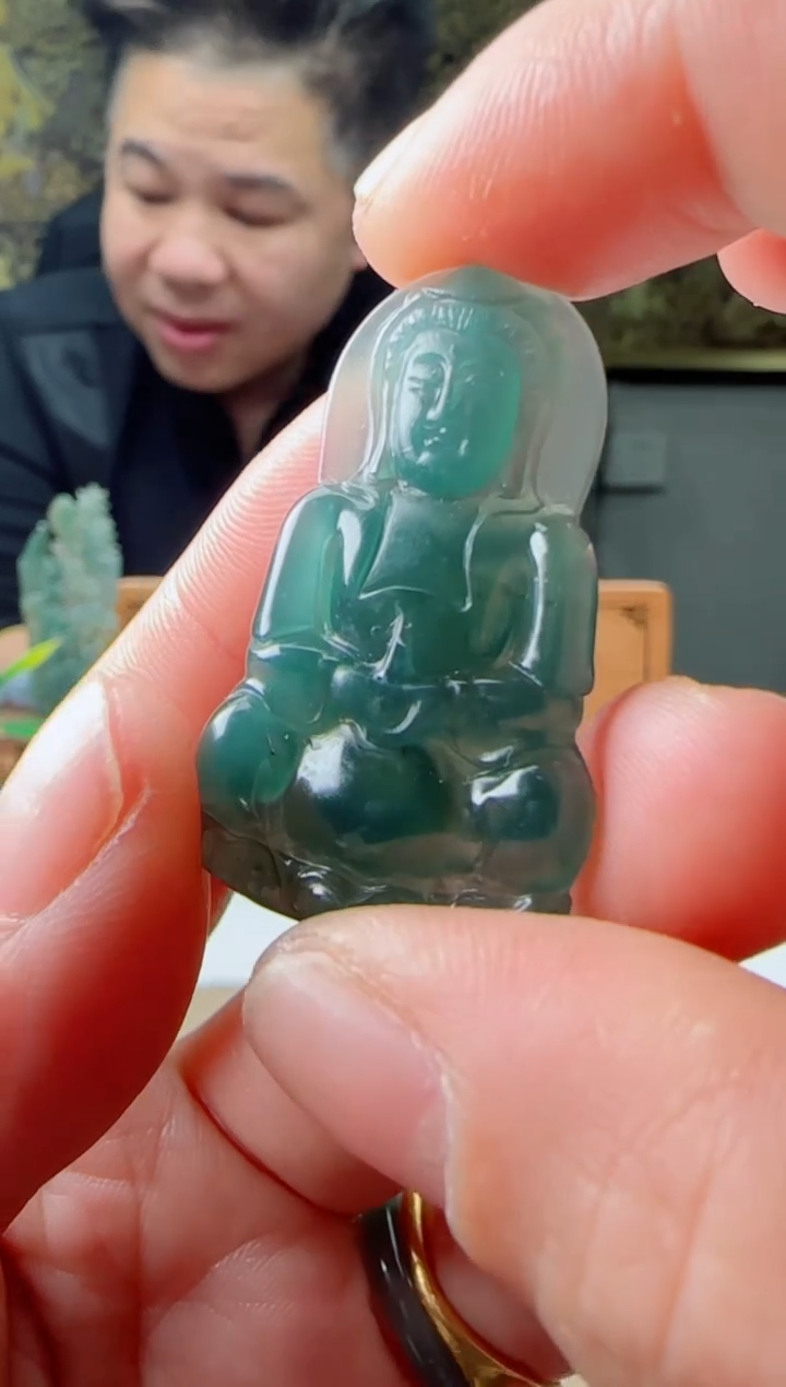 【闪购商品】翡翠颈饰未镶嵌111111111
