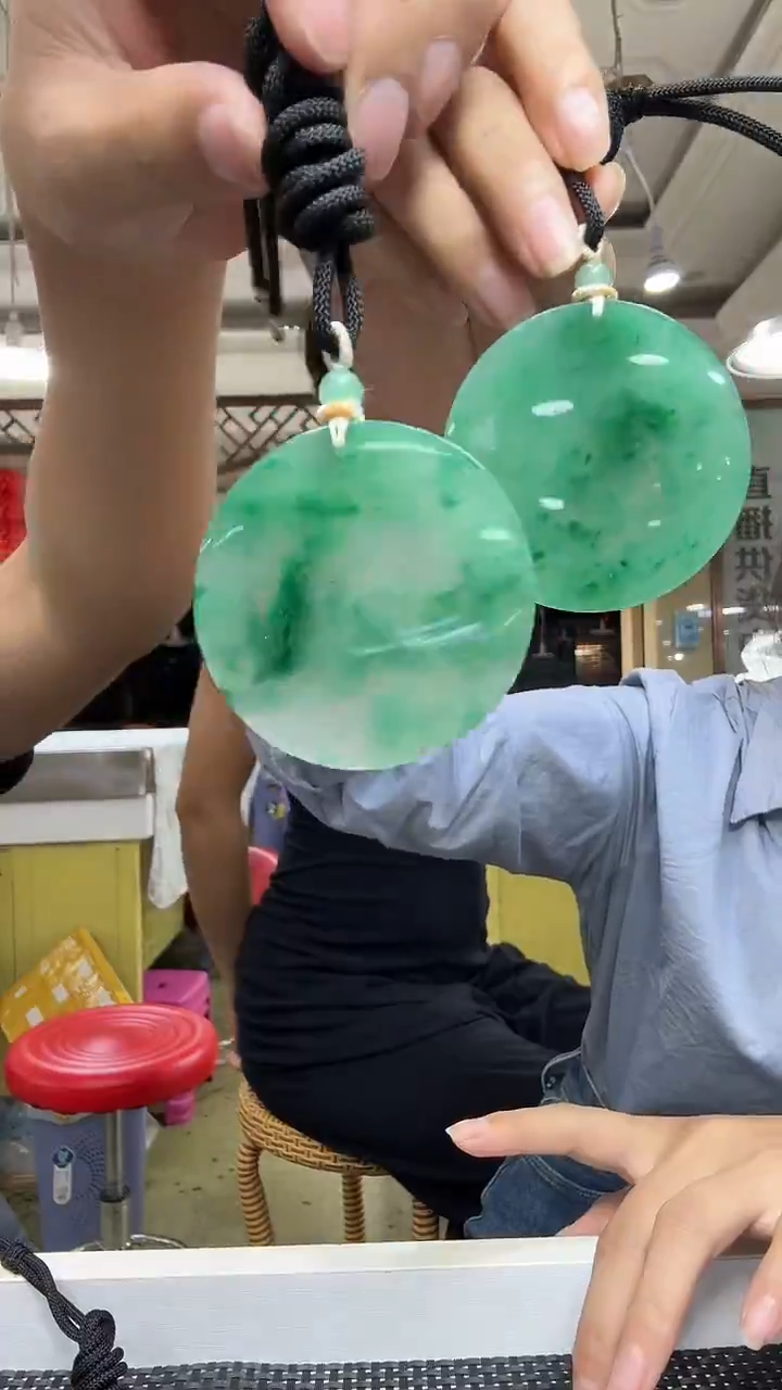 颈饰未镶嵌石英质玉2342天然珠宝带绳多样性发一个