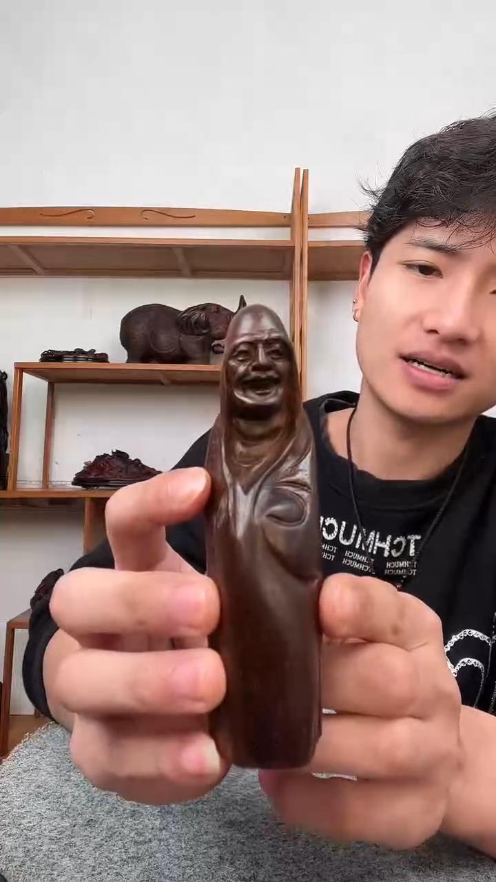 【闪购商品】交趾黄檀（大红酸枝）11111