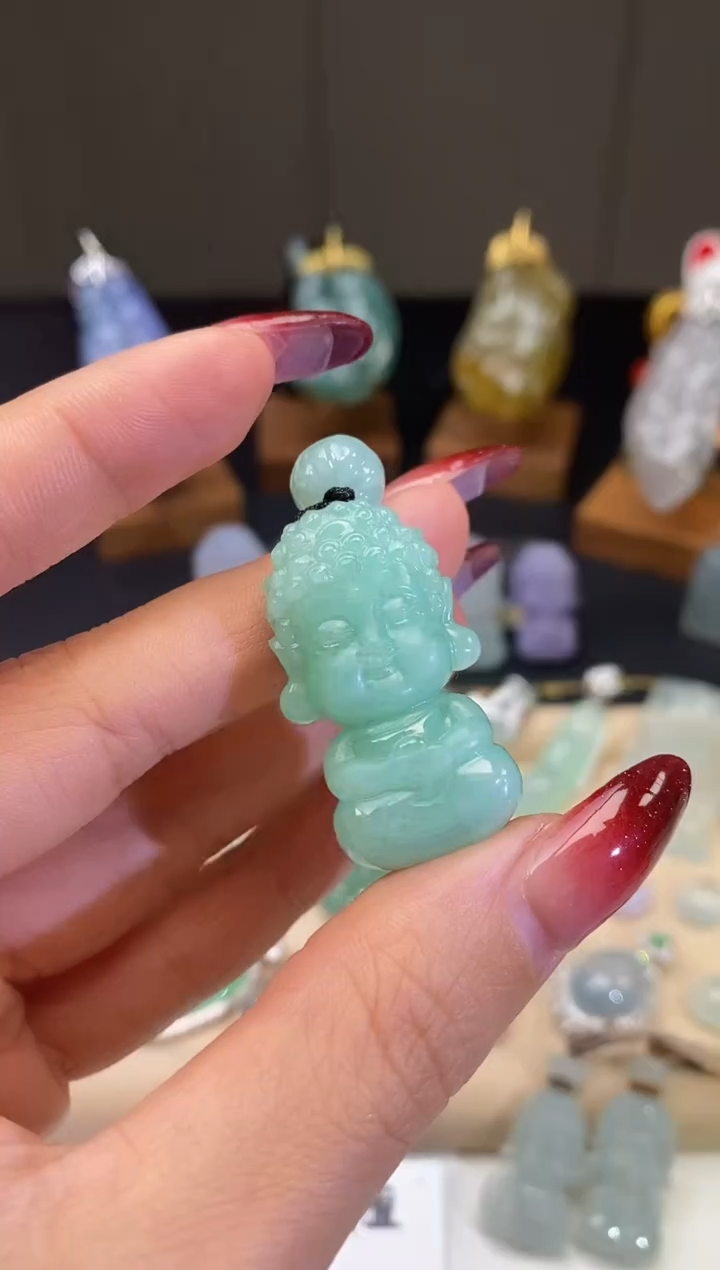 【闪购商品】翡翠吊坠(不含链)未镶嵌宝宝佛