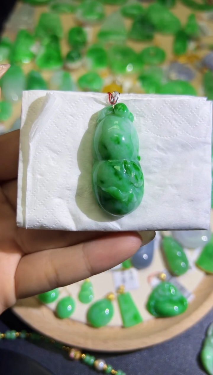 【闪购商品】翡翠颈饰18K金镶嵌Q缅料A货翡翠/支持复检/一件
