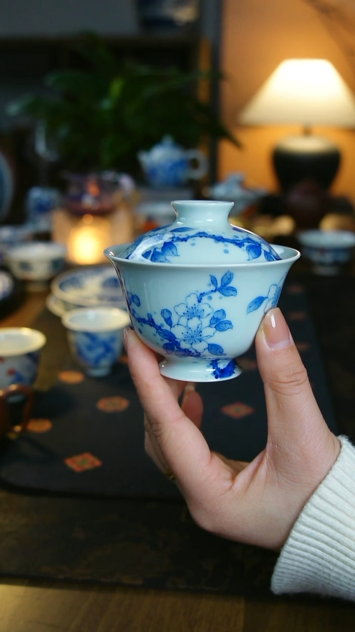 海棠花元宝盖碗  