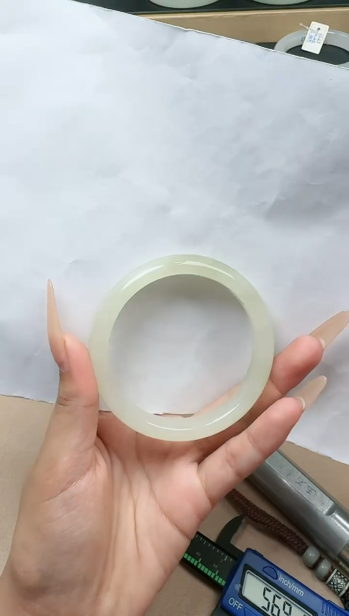 【闪购商品】和田玉手镯未镶嵌57/58圈口YY