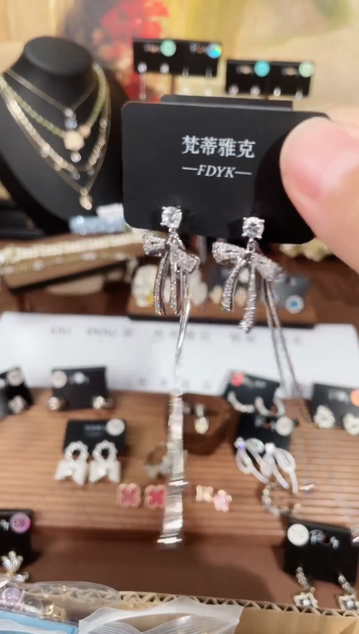铜合金合成立方氧化锆925银梵698
