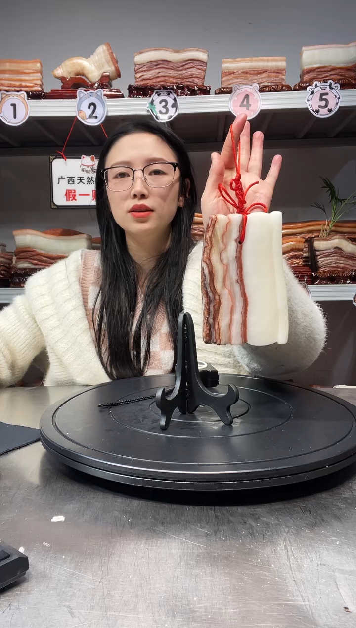 【闪购商品】广西天然猪肉石挂件摆件88888888