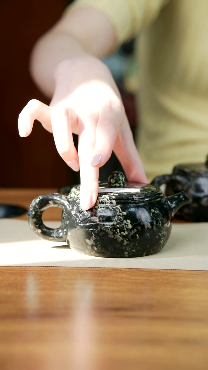 【闪购商品】 梅花玉A安山玉一物一拍