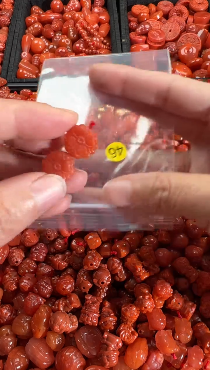 【闪购商品】南红玛瑙颈饰未镶嵌4