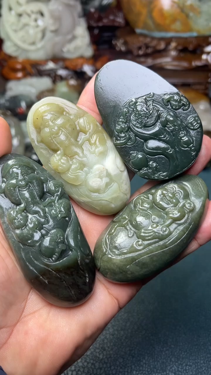 未镶嵌和田玉把件4