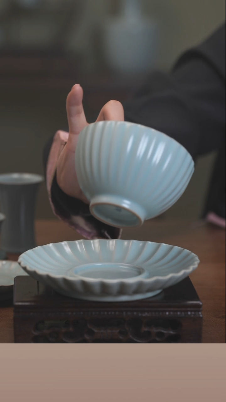 【闪购商品】清凉寺原产地仿古釉手工汝瓷菊瓣咖啡杯