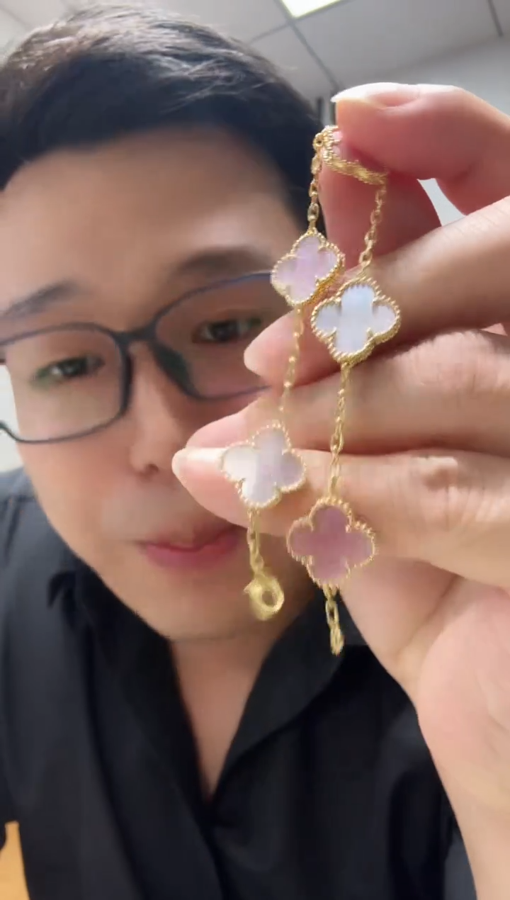 18K金镶嵌贝壳（贝母）手链粉色k黄，五花手链