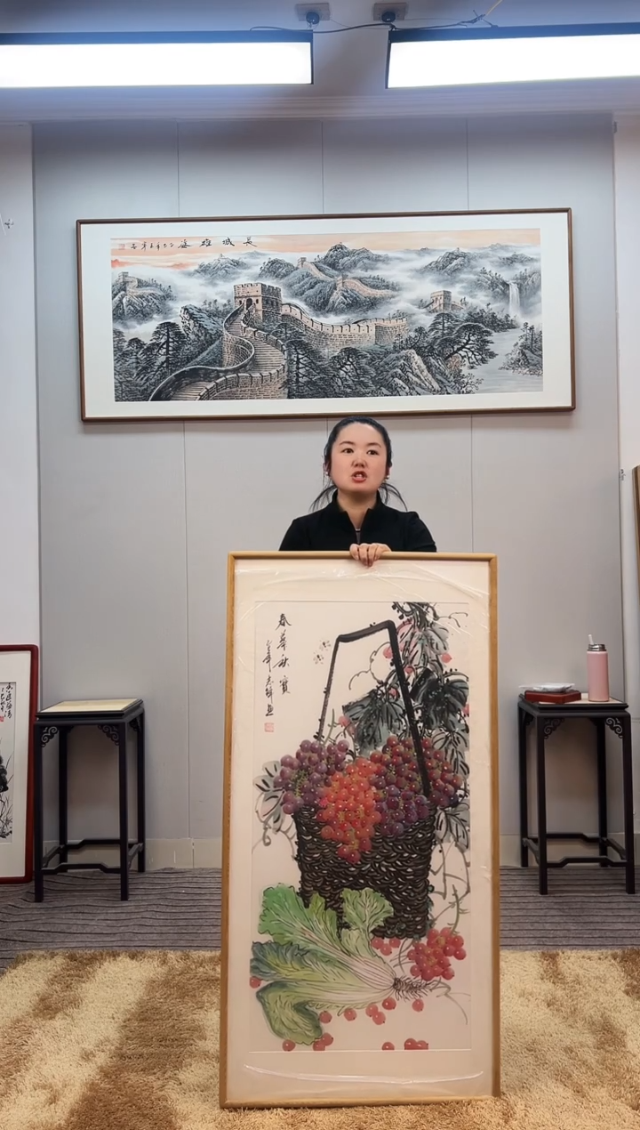 国画手绘葡萄122*62尺寸