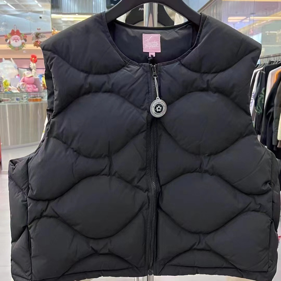 【DoubleCheck】VANDYTHEPINK 黑色马甲外套