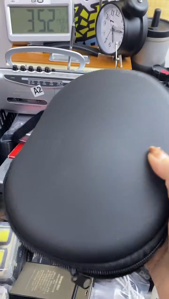 视***机一物一链接，耳机耳机