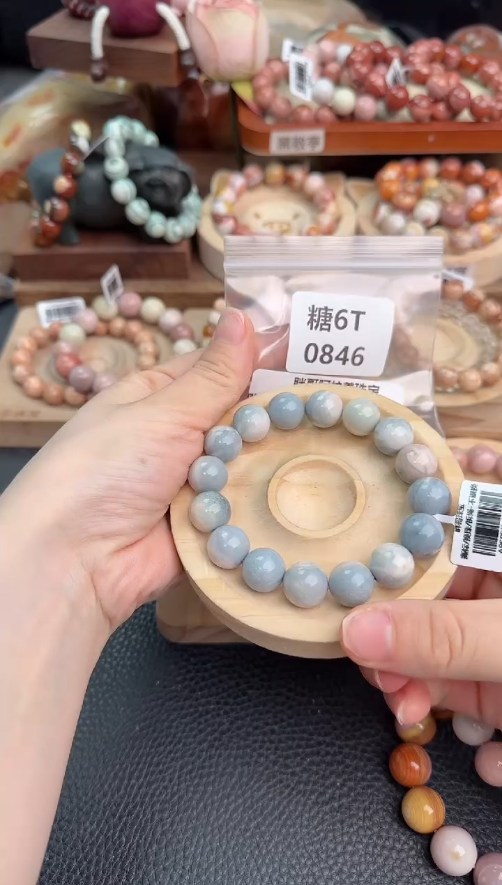 石英质玉手链未镶嵌6T0846