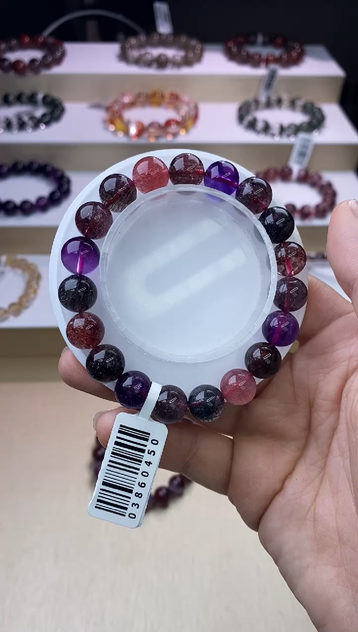 【闪购商品】水晶手链未镶嵌黑加仑超七10m+