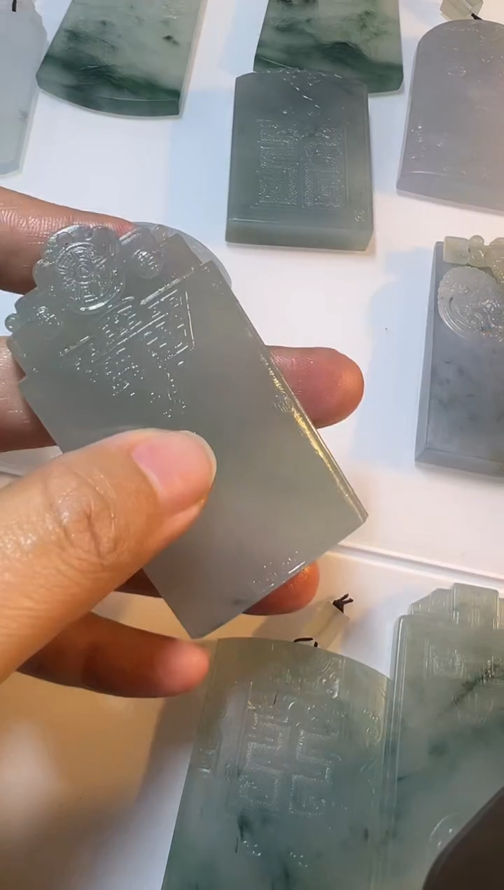 【闪购商品】定制翡翠未镶嵌无事牌