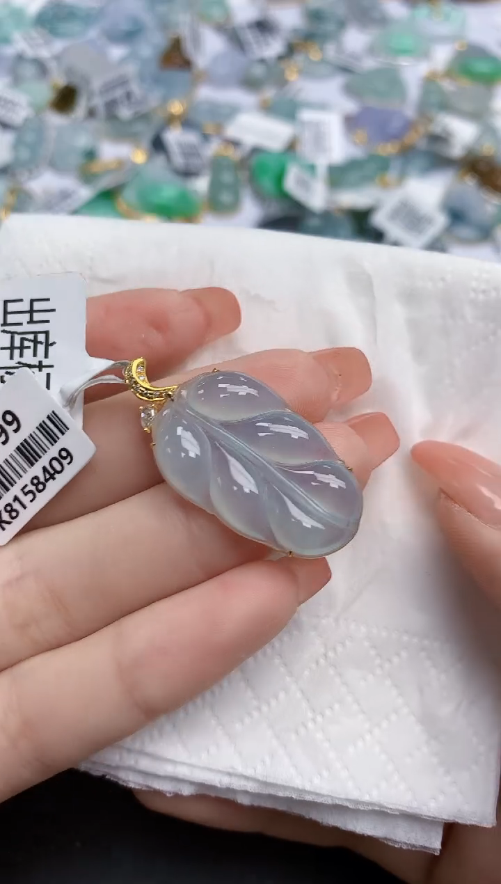 【闪购商品】翡翠颈饰18K金镶嵌天然缅甸翡翠A货