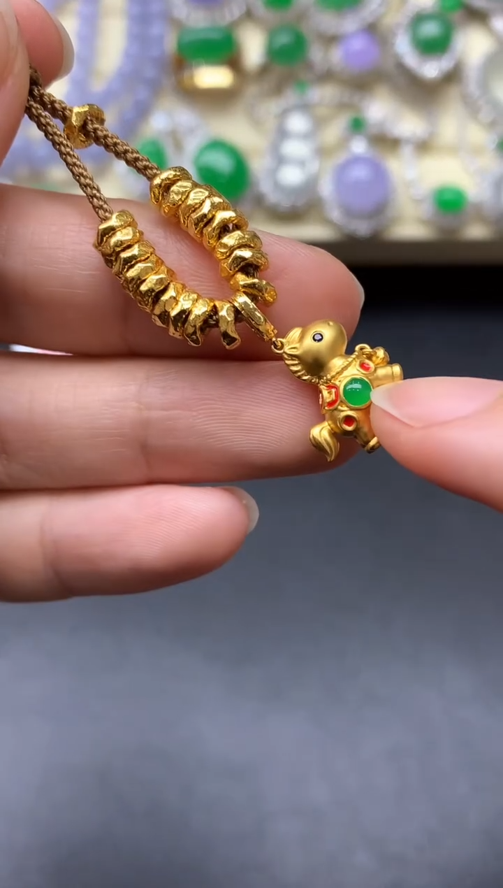 颈饰18K金镶嵌翡翠232-中国好珍宝