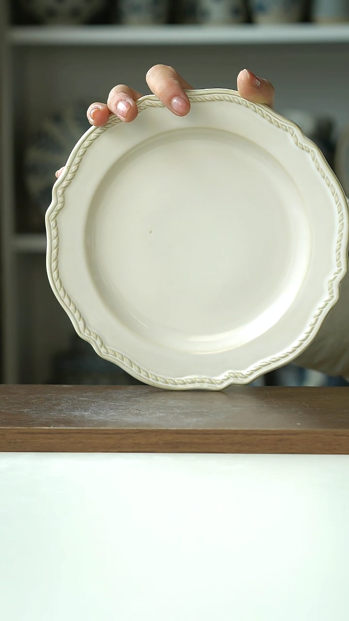 【闪购商品】陶瓷复古麦穗浮雕早餐盘20CM微瑕@4-2@