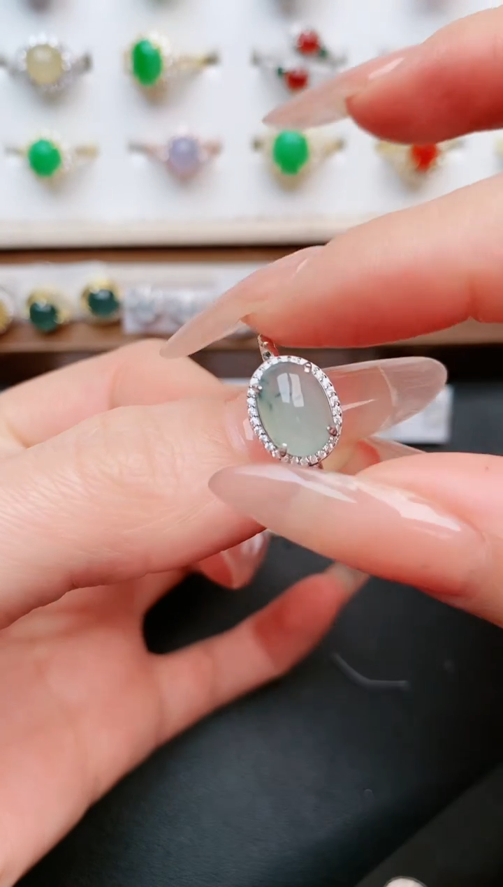 【闪购商品】翡翠戒指银S925镶嵌....