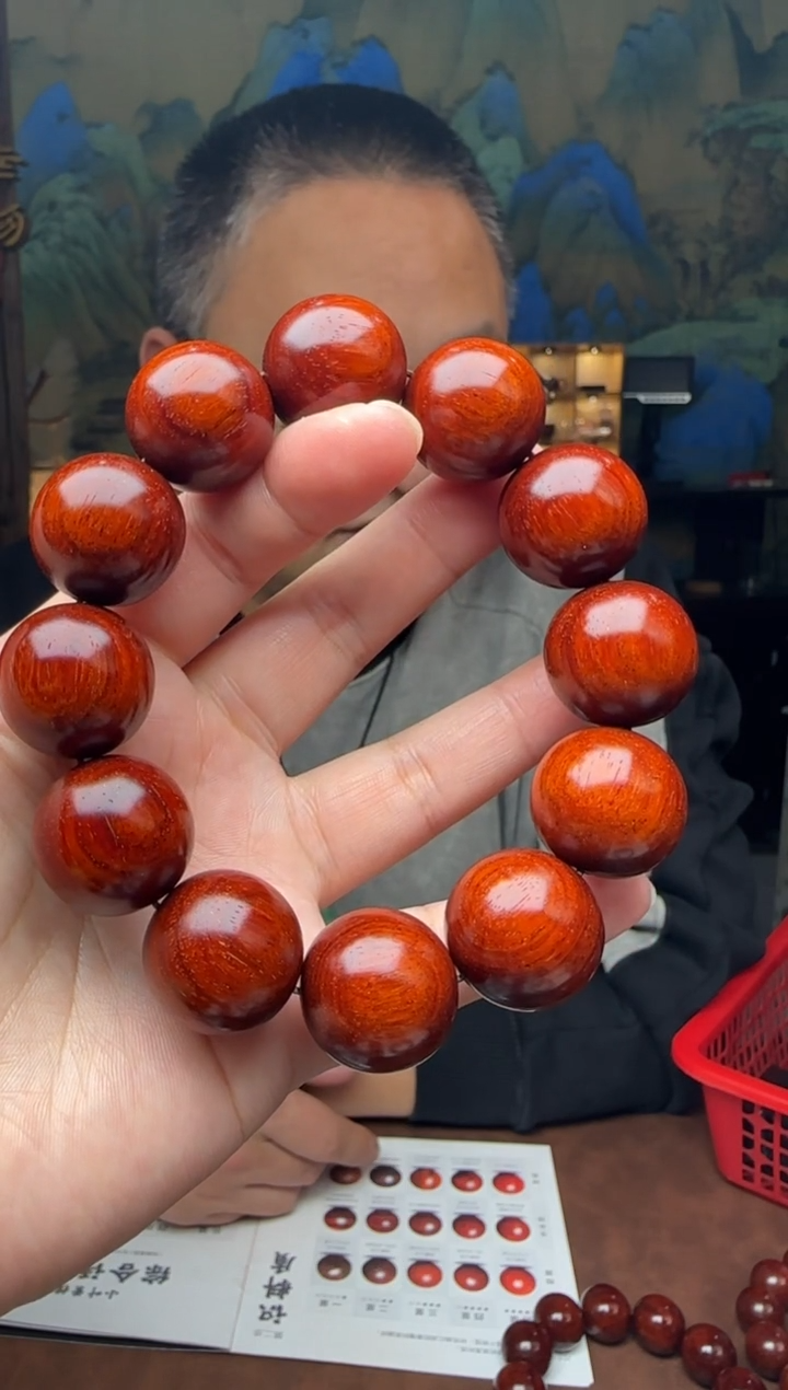 【闪购商品】小叶紫檀手串/手链2.0*12颗5星鳞底原汁原味泥料