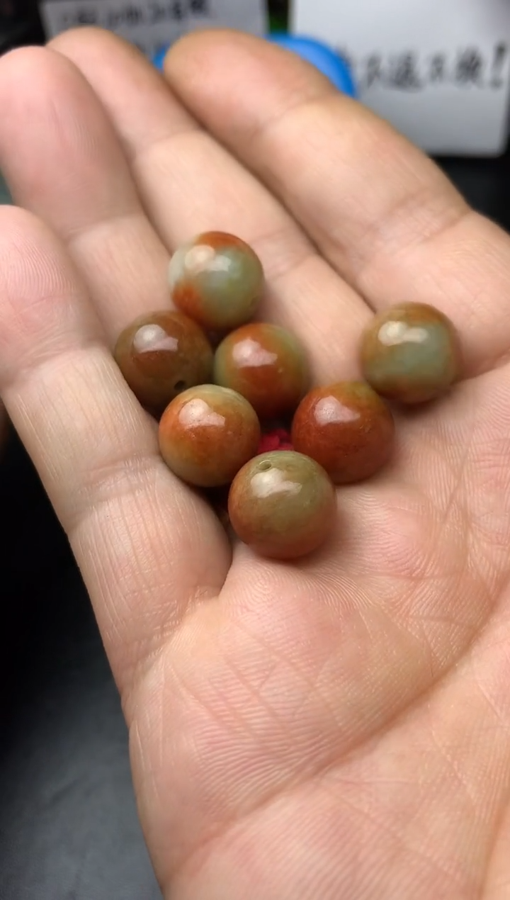 颈饰未镶嵌翡翠我*手串