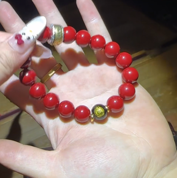 精选家居摆件精选家居摆件红手串现代仿古摆件