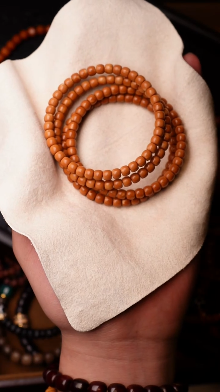 橄榄核手串/手链核尖5.2mm