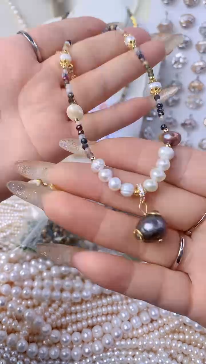 【闪购商品】淡水珍珠颈饰未镶嵌N37