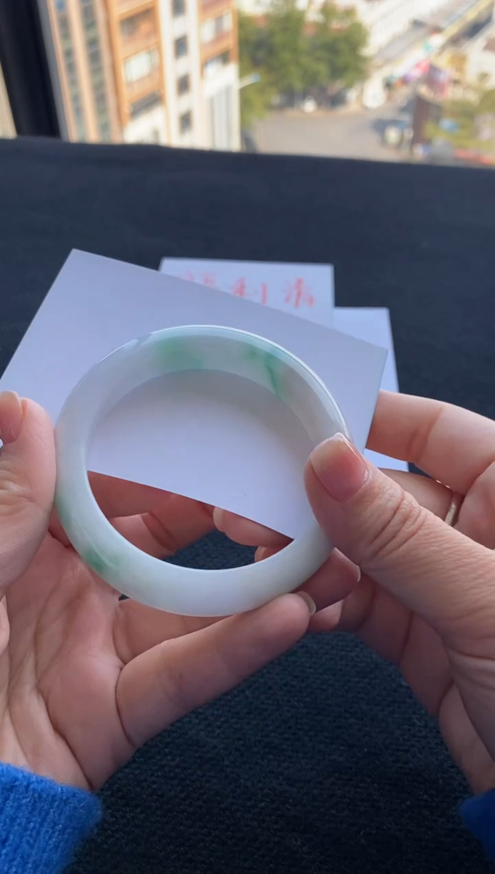 【闪购商品】翡翠手镯未镶嵌买断价XW23011688