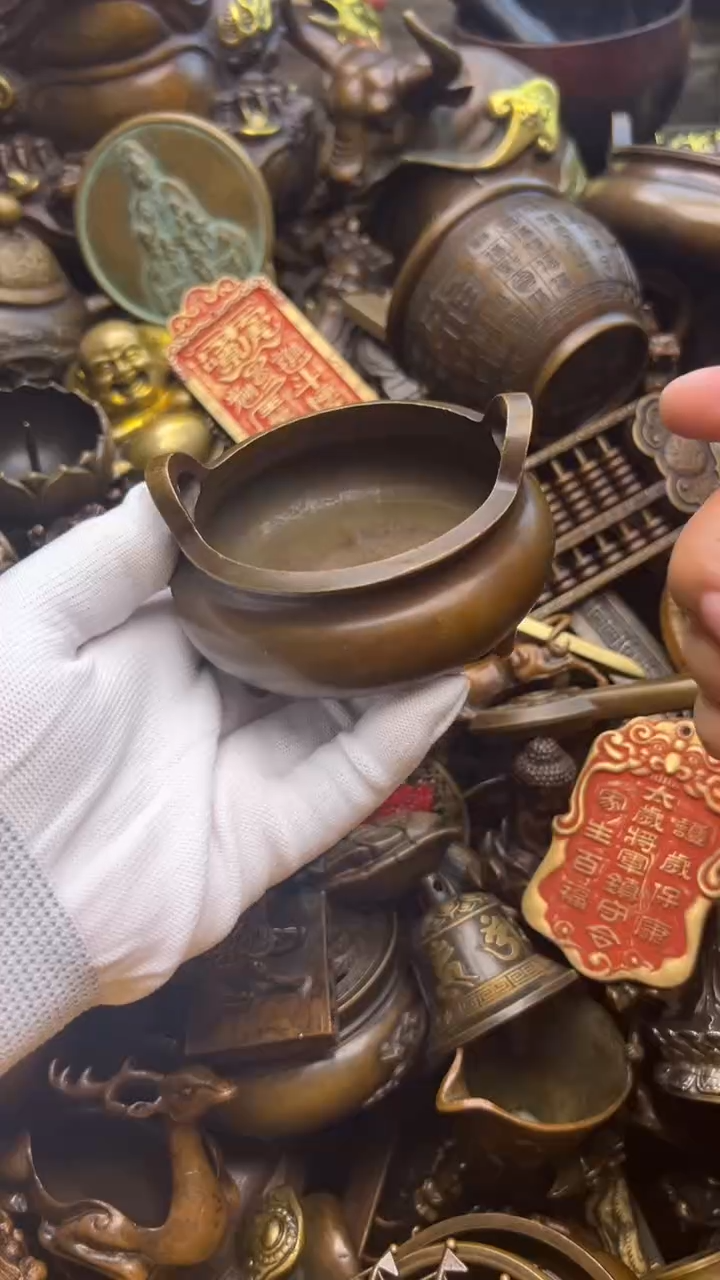精美铜器，点击下单