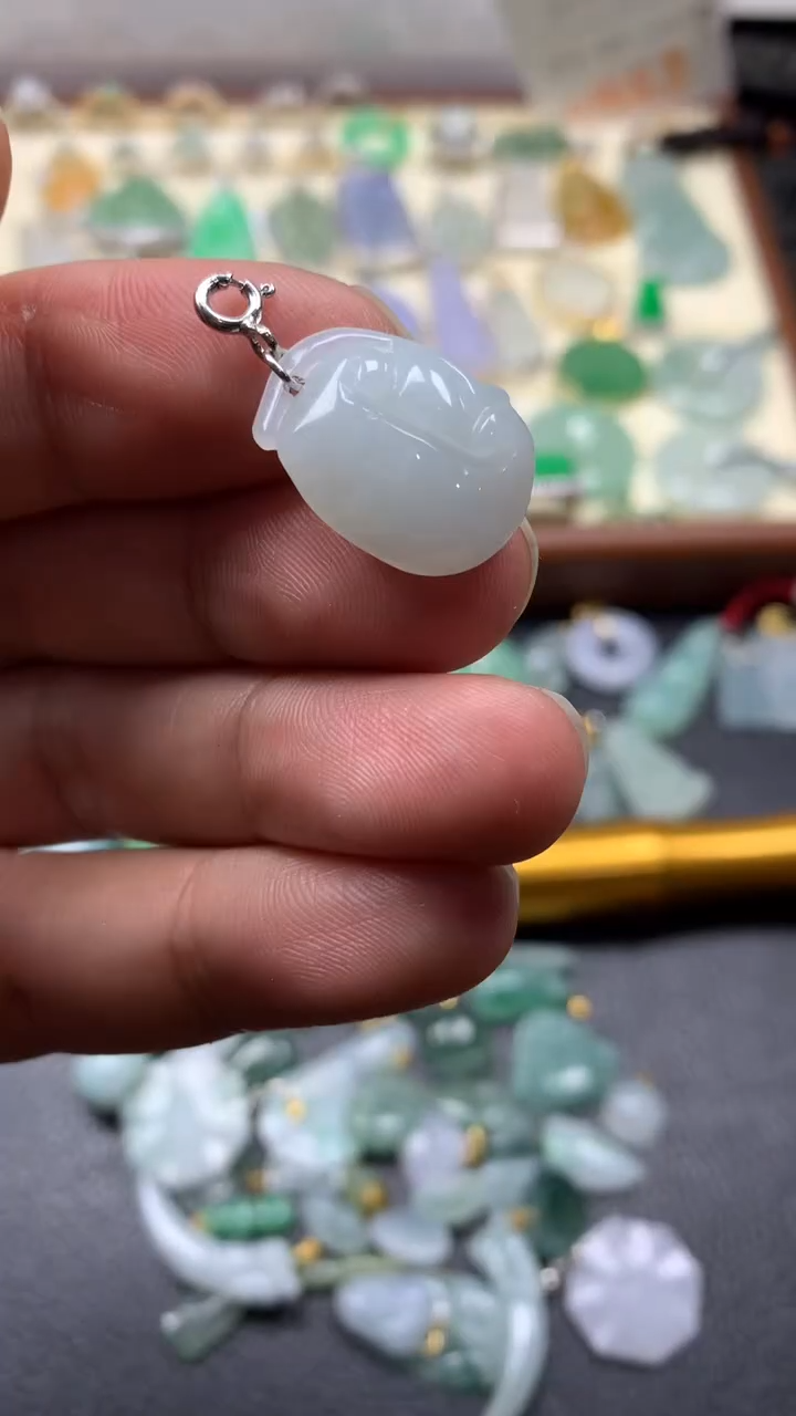 【闪购商品】翡翠颈饰银S925镶嵌005翡翠吊坠