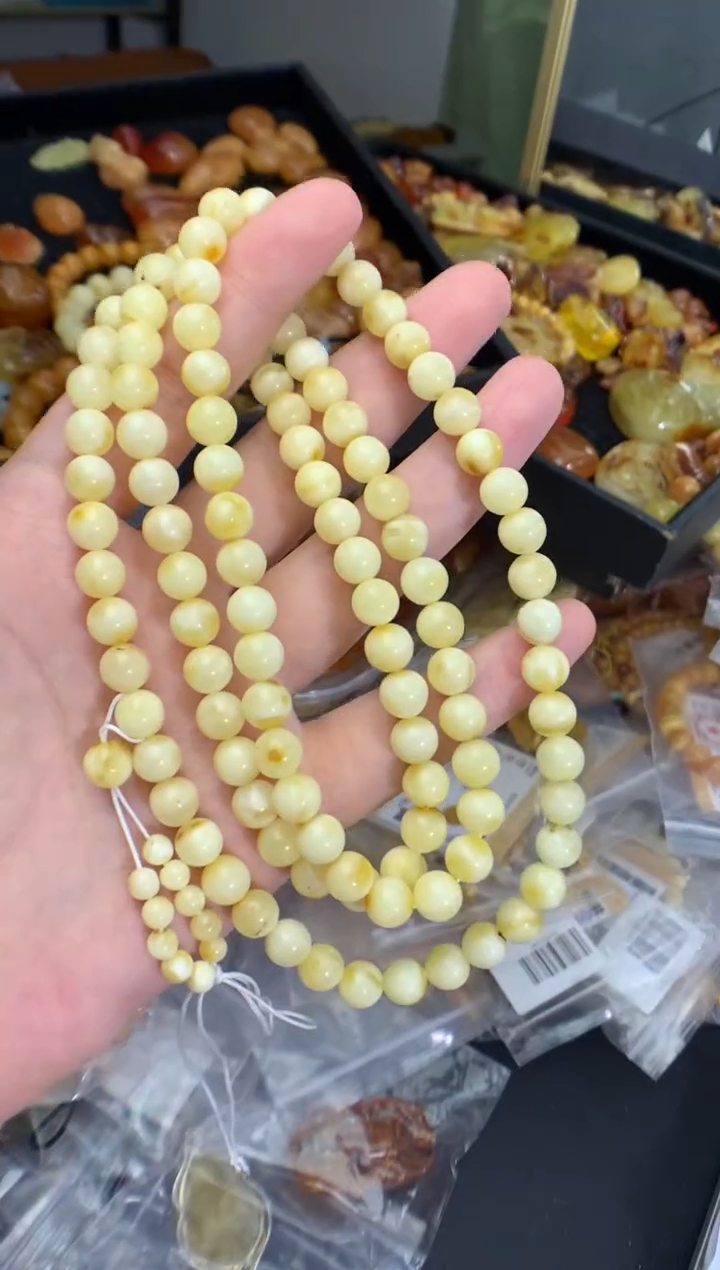 蜜蜡未镶嵌珠宝奇石1