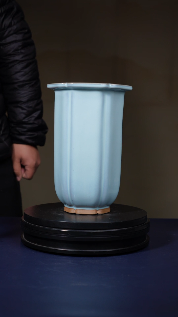 【闪购商品】摆件钧瓷宋钧葵口-式