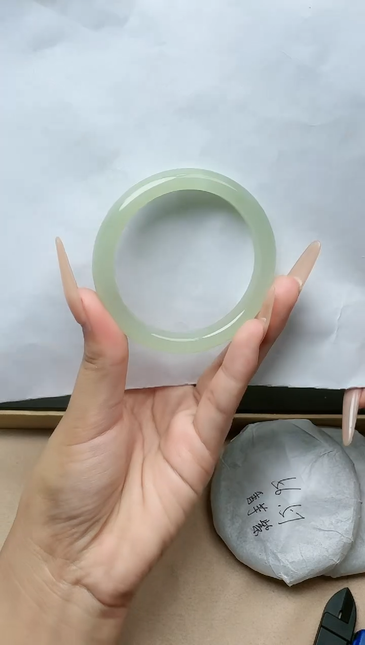 【闪购商品】和田玉手镯未镶嵌53/54圈口  YY