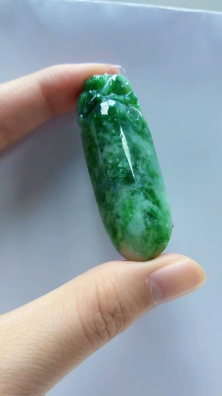 未镶嵌定制翡翠5145zm-毛货挂件38瓜