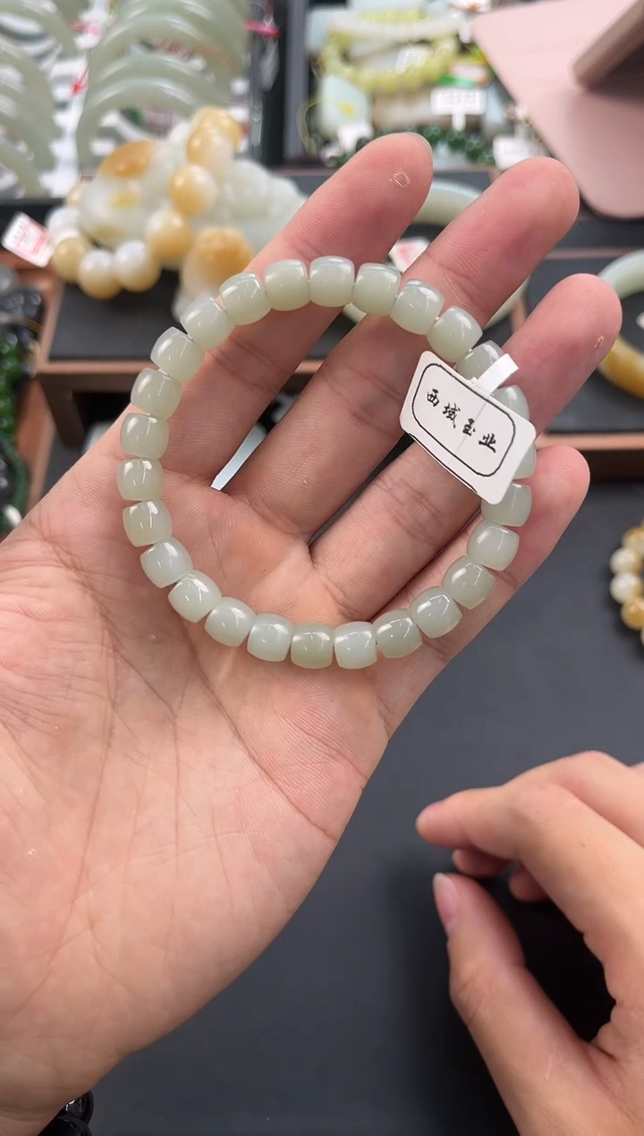 未镶嵌手串和田玉且末高青白直切手串卡8微色差