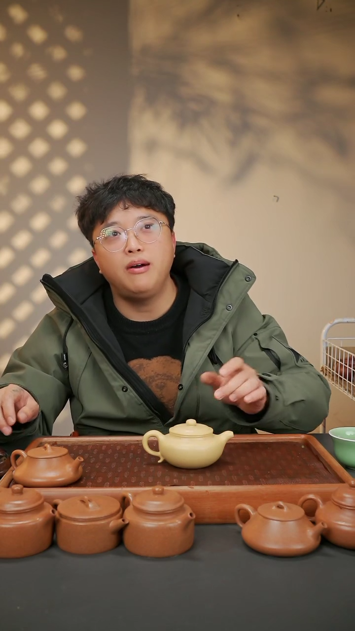 【闪购商品】紫砂茶壶lcm 本绿 仿古