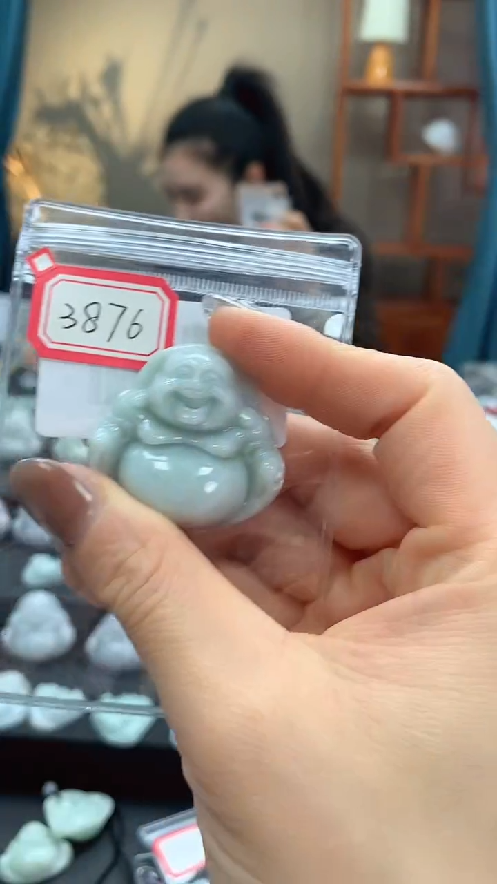 颈饰未镶嵌翡翠佛公3876