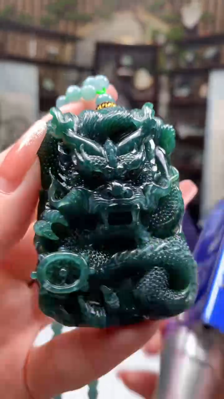 【闪购商品】定制翡翠18K金镶嵌1076ry-毛货挂件