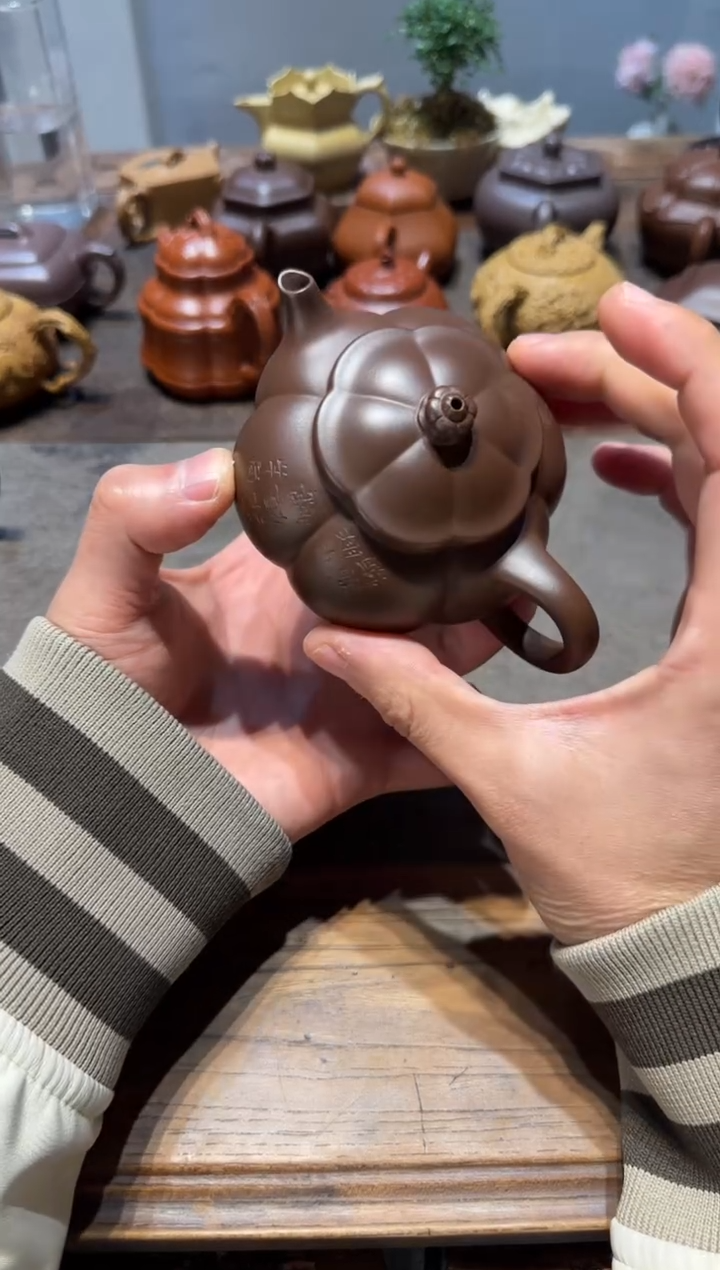 茶壶紫砂瓦*大鱼海棠