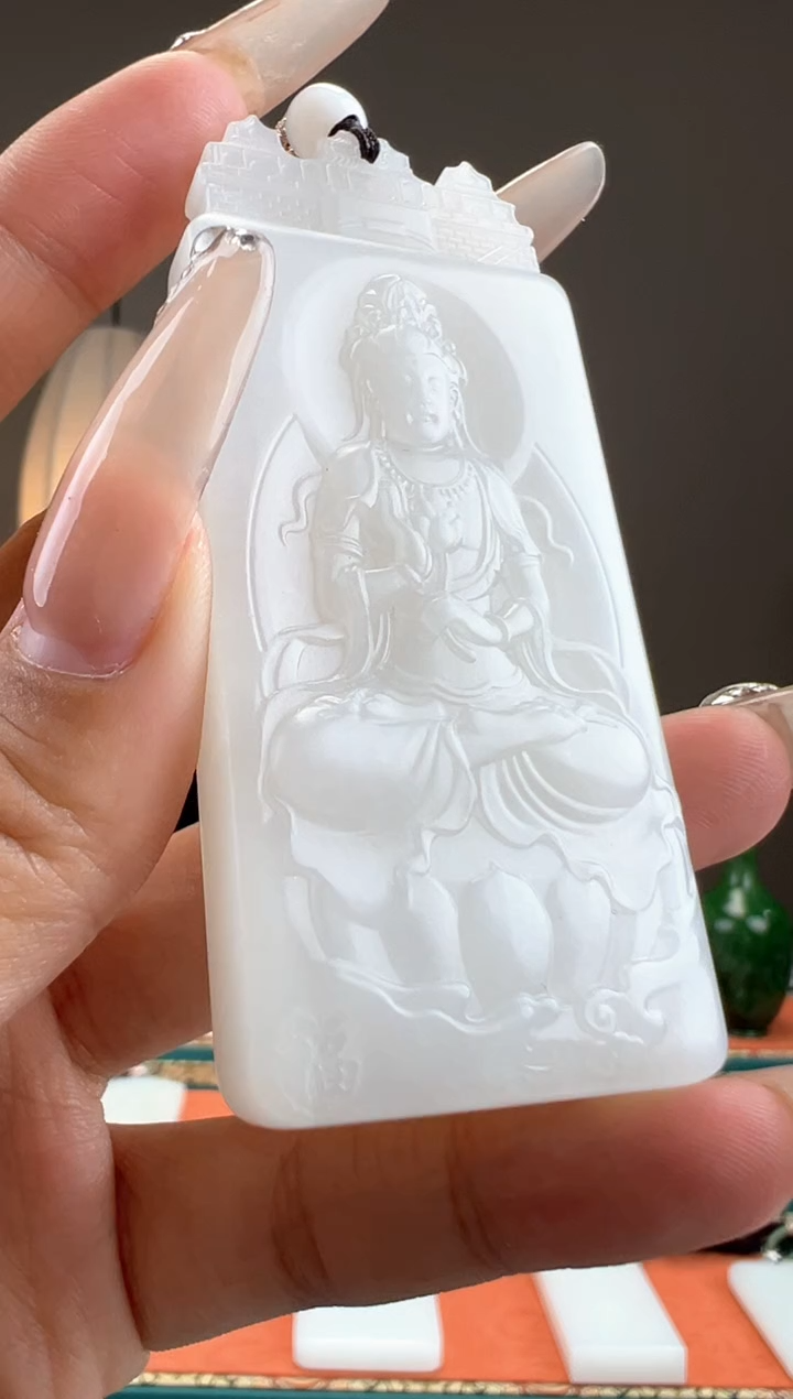 【闪购商品】和田玉颈饰未镶嵌1