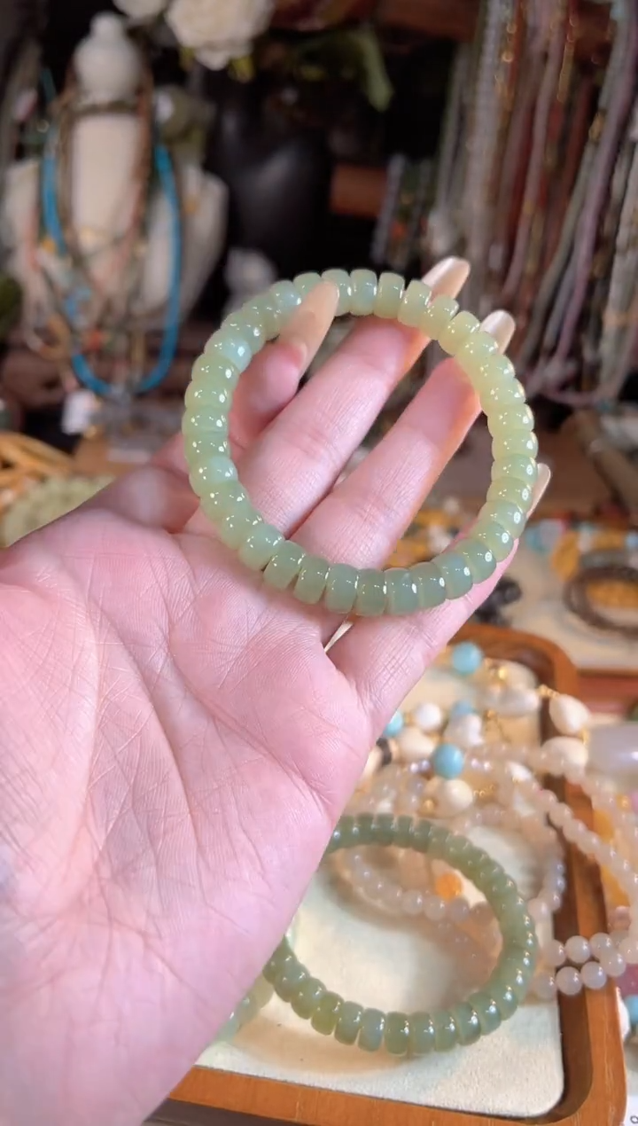 【闪购商品】和田玉手链未镶嵌多样性发货其一深色