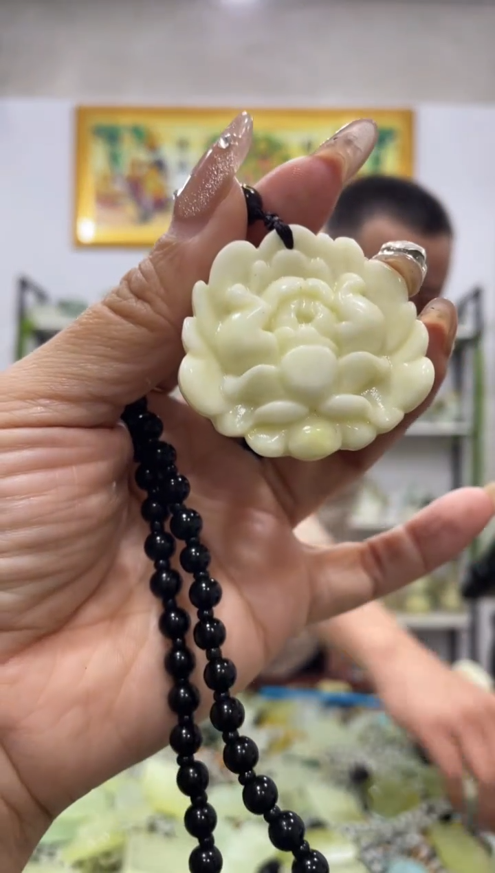 【闪购商品】岫玉吊坠未镶嵌